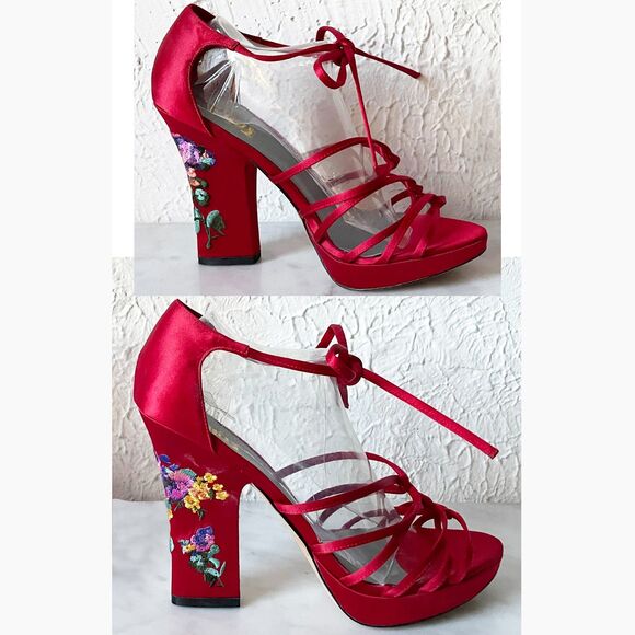 JLo Red Satin Strappy Heels Embroidered Floral Tie Sandals - Women's Size 9-1/2 - Picture 2 of 7